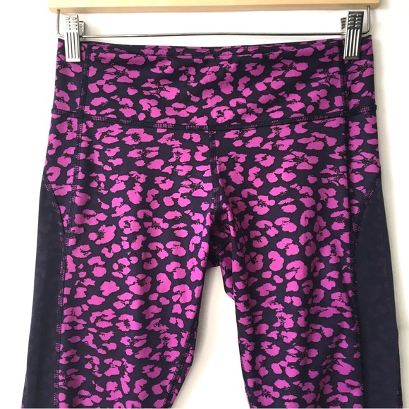 Lululemon Drop It Like It's Hot Tight Cherry Cheetah Ultra Violet Navy Blue Sz 6 - Picture 3 of 17